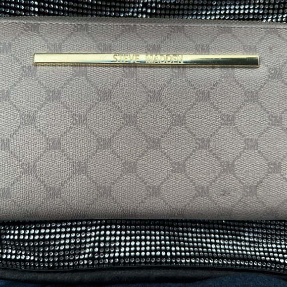 Steve Madden Wallet - Picture 3 of 3